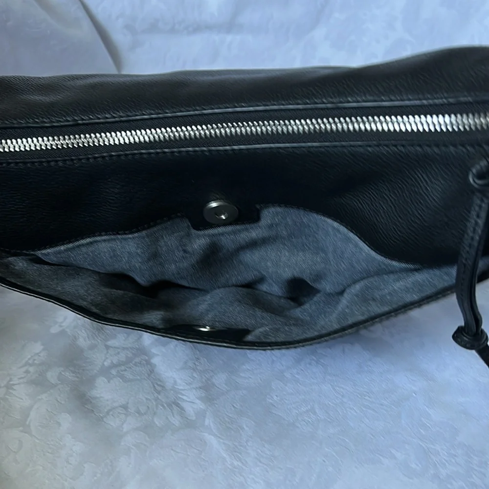 Lucky Brand Black Leather Sling Shoulder Bag - Picture 6 of 11